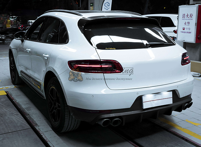 картинка Нижняя накладка заднего бампера TechArt для Porsche Macan 95B.1/95B.2 (2014–2021) магазин  StreetTuning 